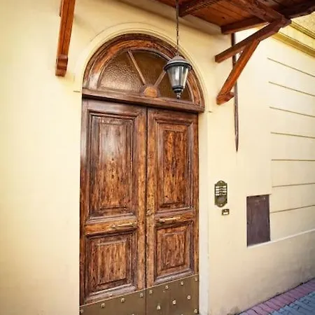 Apartment Laura's Brother - Close To St. John's Basilica Rome